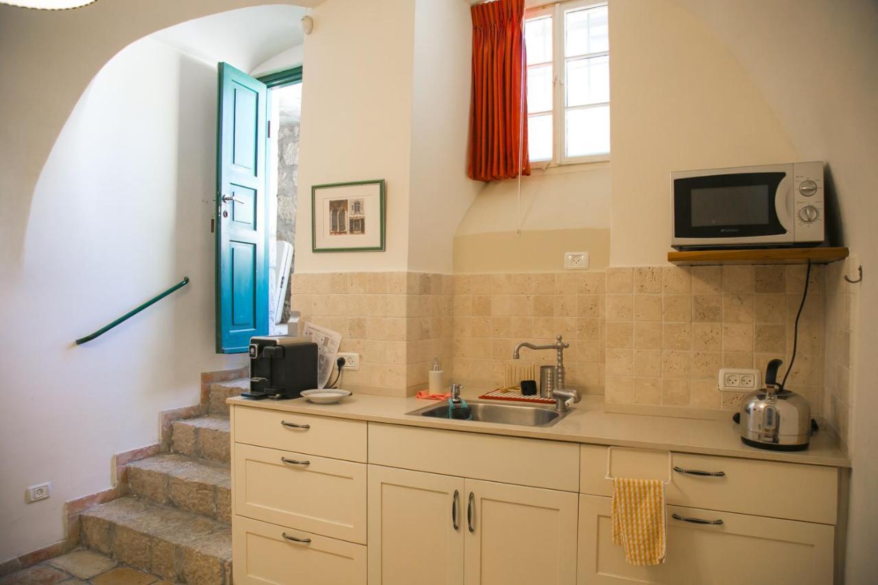 The Templer Inn Jerusalem Exterior photo