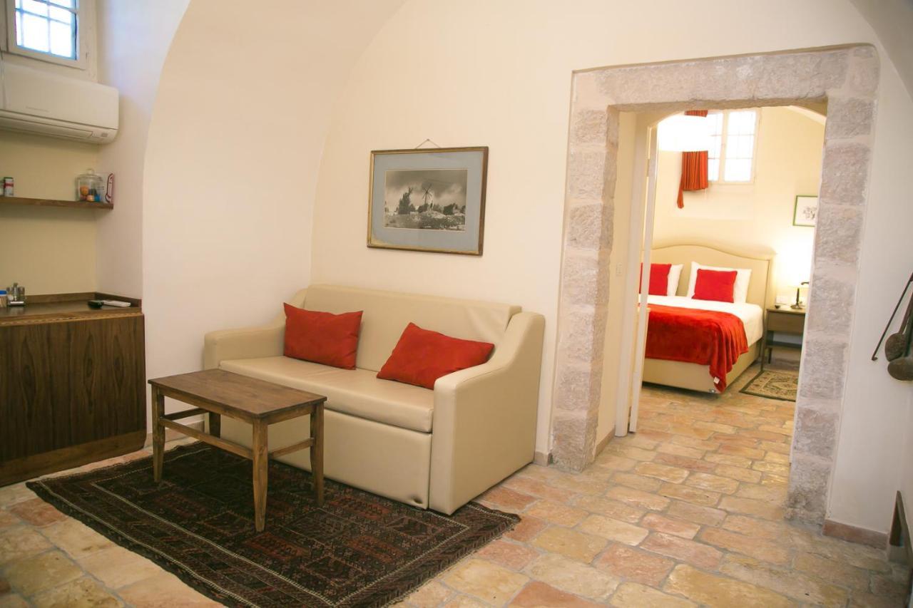 The Templer Inn Jerusalem Exterior photo