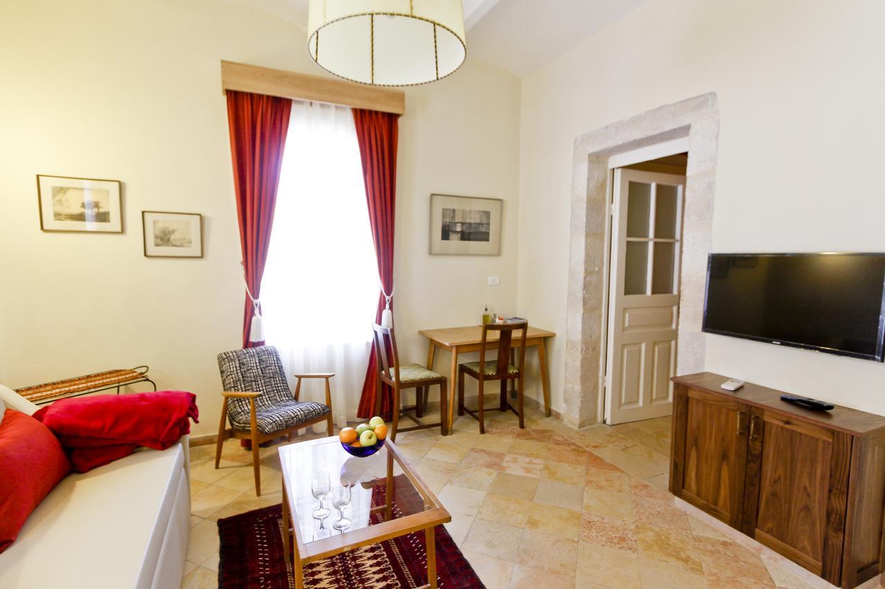 The Templer Inn Jerusalem Exterior photo